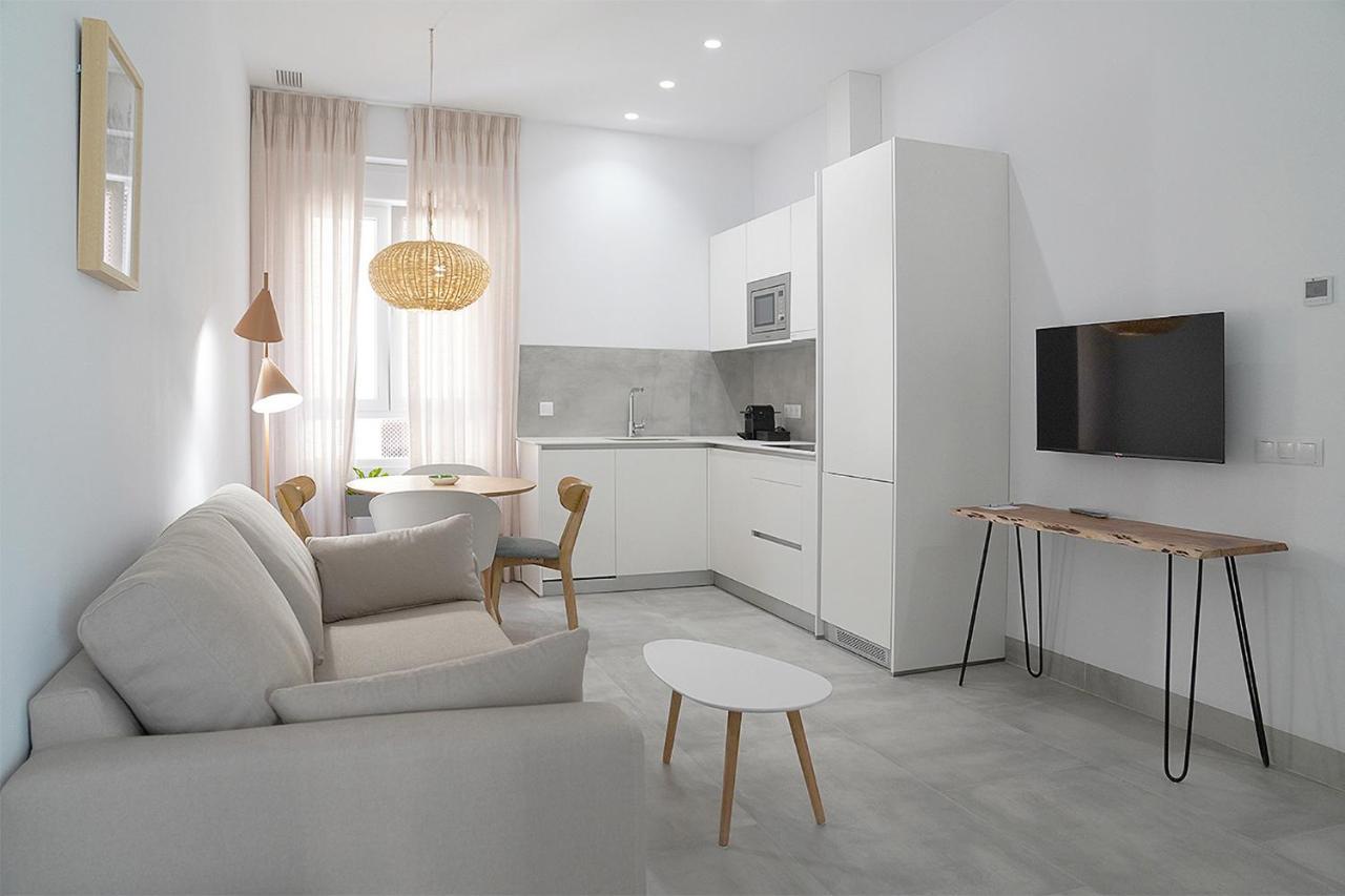 Casa De La Vega Suites Chiclana de la Frontera Ngoại thất bức ảnh