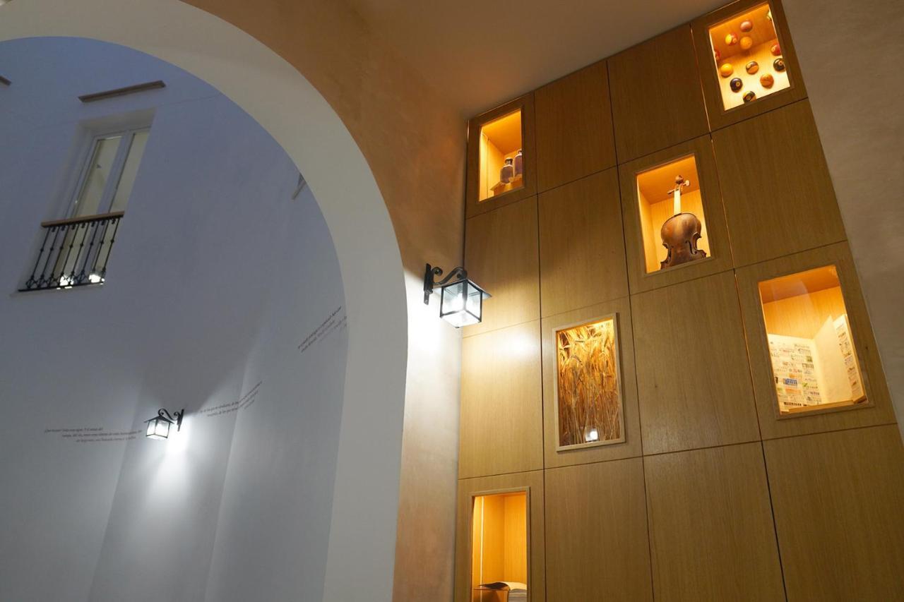 Casa De La Vega Suites Chiclana de la Frontera Ngoại thất bức ảnh