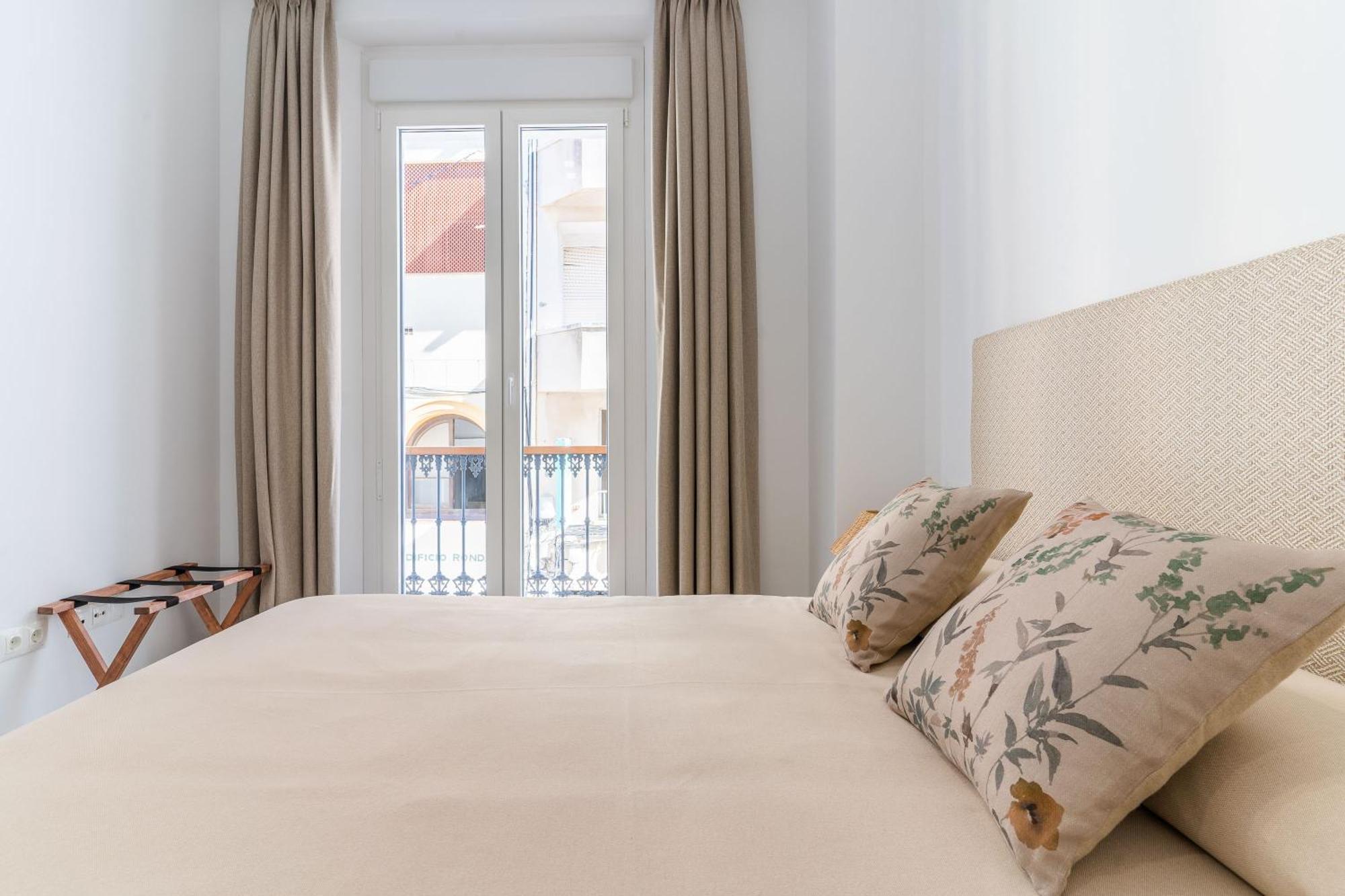 Casa De La Vega Suites Chiclana de la Frontera Ngoại thất bức ảnh